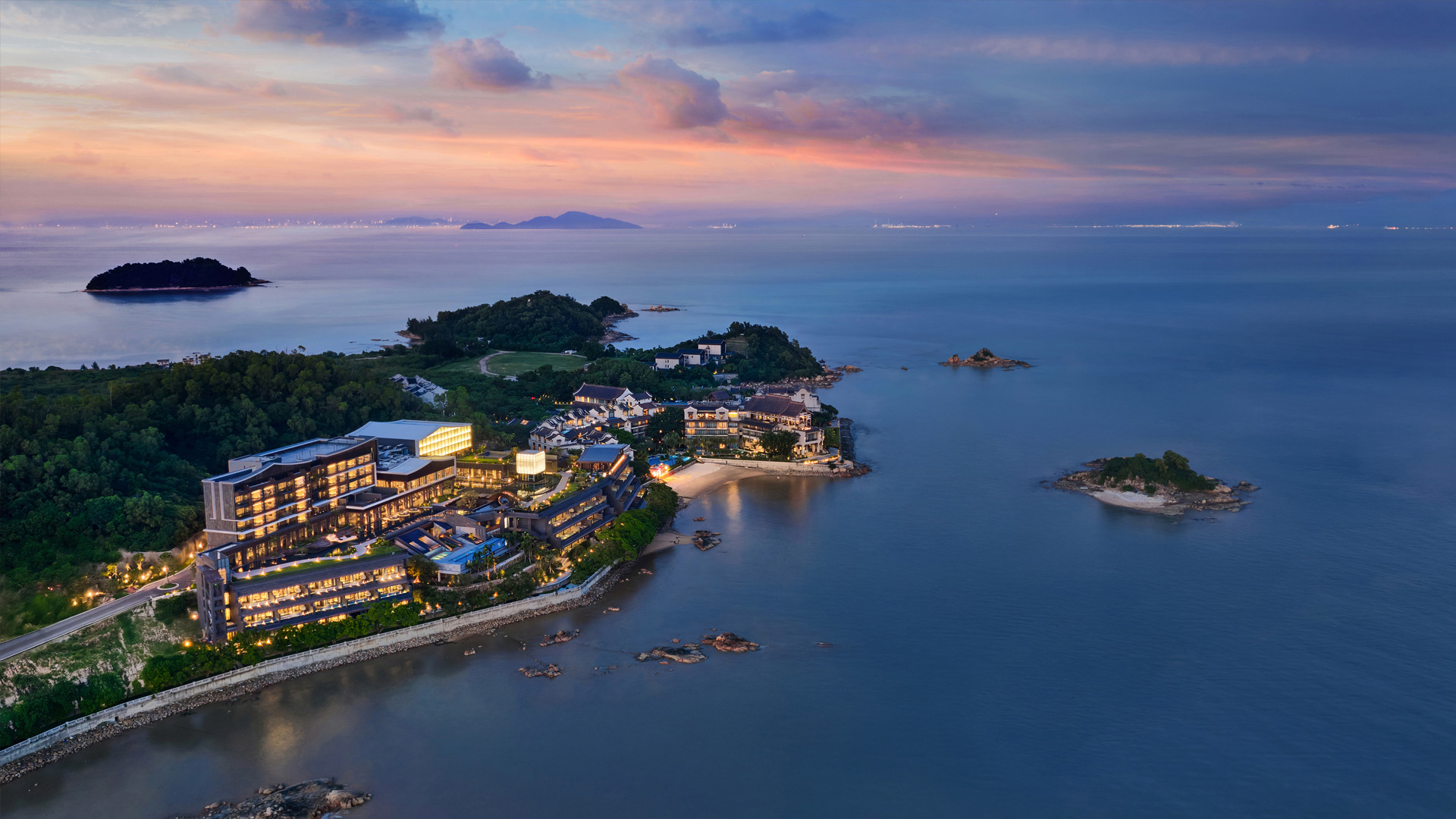 Aerial view of Angsana Zhuhai Phoenix Bay